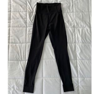 Lululemon Black Mesh Contour Leggings, Size 4